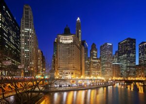 London house exterior lake view